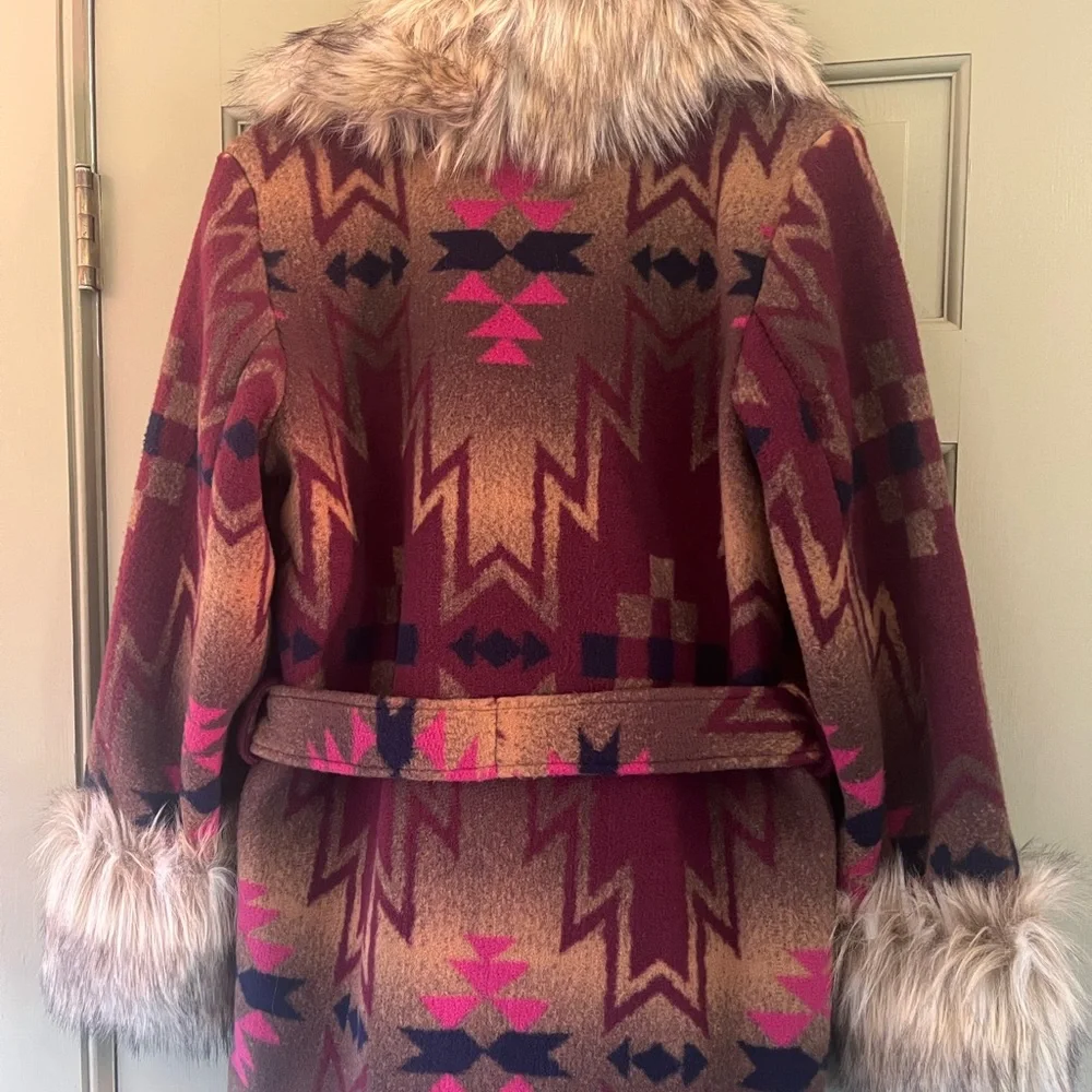 Tasha Polizzi Plains Coat, Medium - Picture 6 of 6